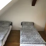 Uszogi Batthyany Kastely Bed & Breakfast *