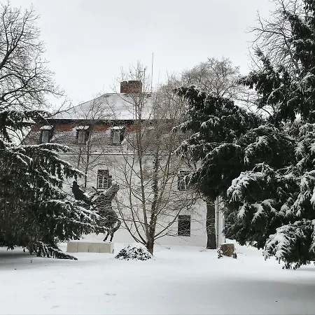 Uszogi Batthyany Kastely *