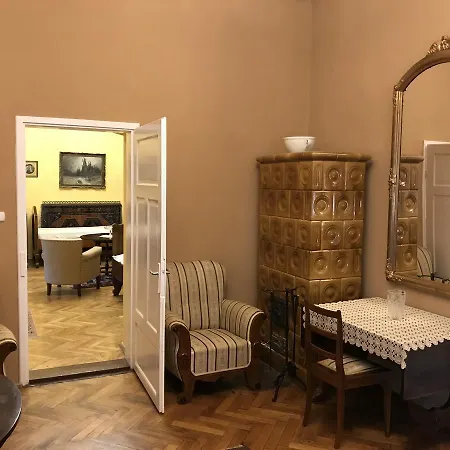 Bed & Breakfast Uszogi Batthyany Kastely Pecs
