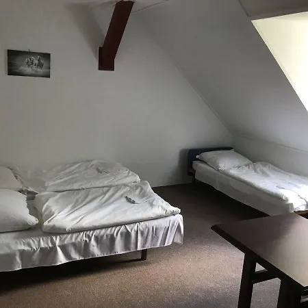 Bed & Breakfast Uszogi Batthyany Kastely *