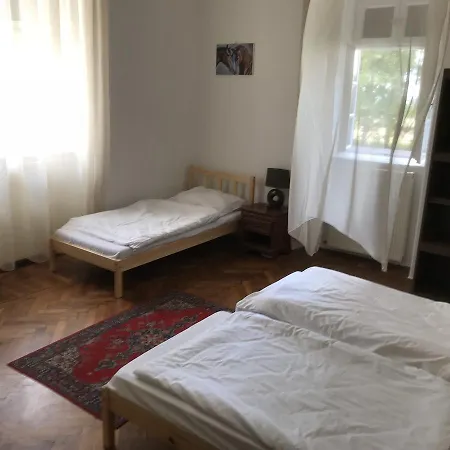 Uszogi Batthyany Kastely * Pécs