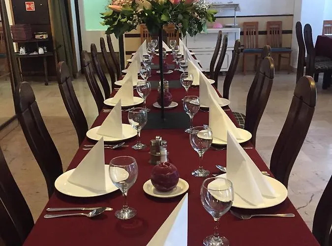 Uszogi Batthyany Kastely *