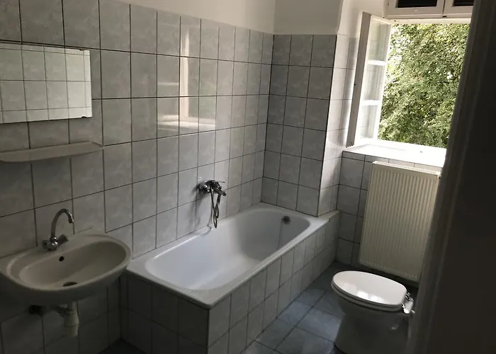 Uszogi Batthyany Kastely לינה וארוחת בוקר פץ'