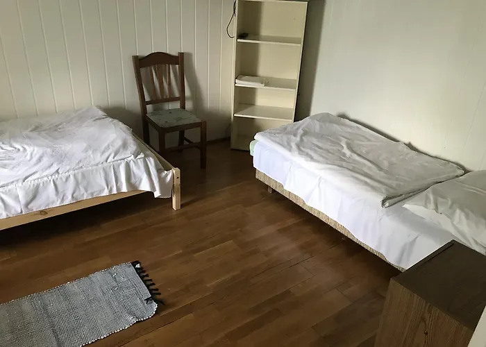 לינה וארוחת בוקר Uszogi Batthyany Kastely *