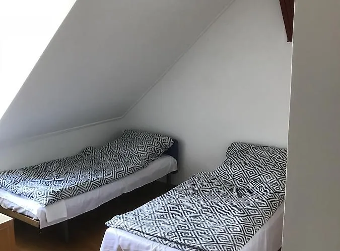 Uszogi Batthyany Kastely לינה וארוחת בוקר פץ'